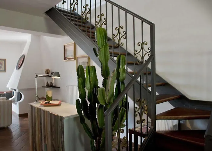 Luca Szálloda Salerno